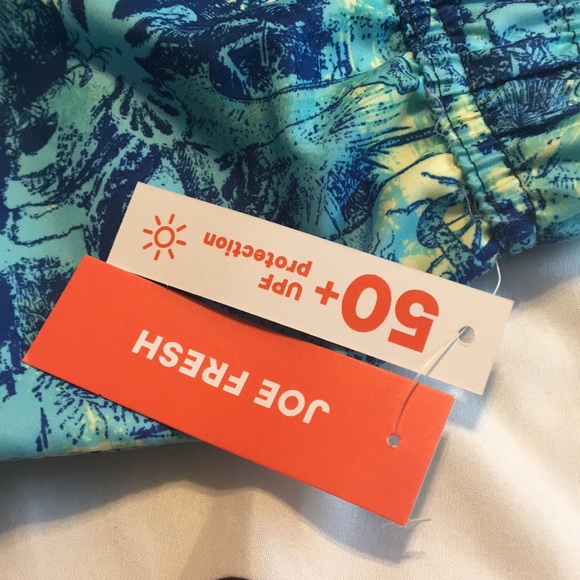 Joe Fresh Boys Swim Trunks - Picture 3 of 4